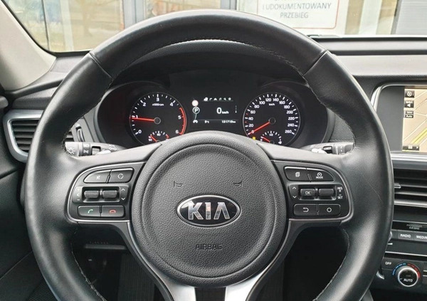 Kia Optima cena 66900 przebieg: 131719, rok produkcji 2016 z Warszawa małe 379